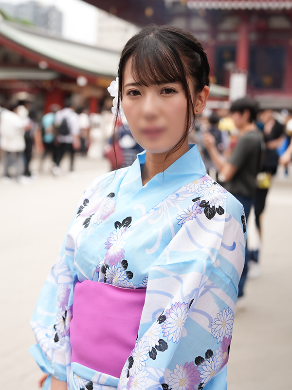 【有码】FC2-3890862 【個撮·中出し】